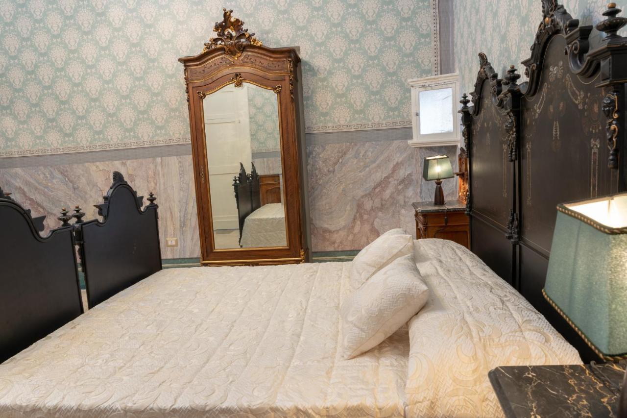 Il Cavaliere Al Borgo Antico Hotell Copertino Exteriör bild